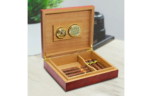 Louis Vuitton Mahogany & Cedar Wood Humidor. Good to Very Good. 13