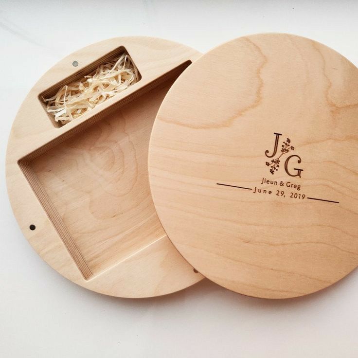 wooden box for invitation cards